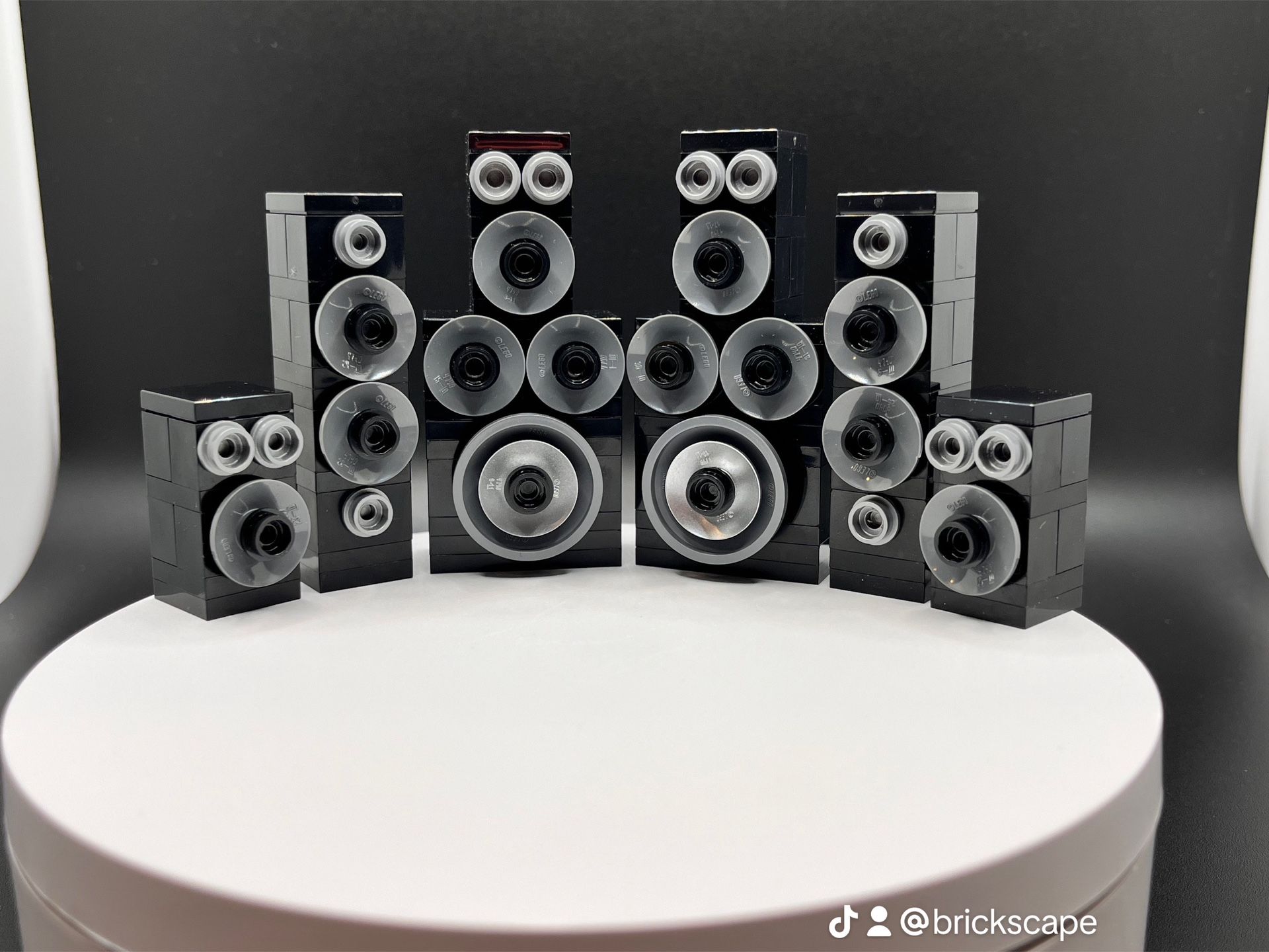 LEGO - Speaker Set 6 piece Music Band Concert DJ Stack Stereo Tower Black New