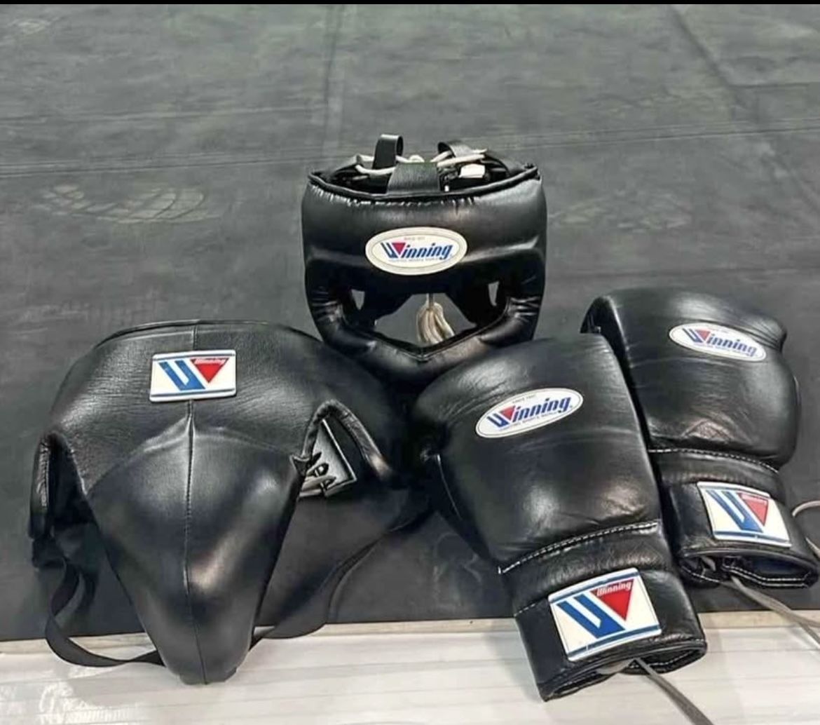 Winning Sparring Set
