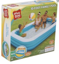 Family Pool 