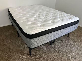 NEW  MATTRESSES 