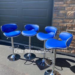 New 4 Brown Bar Stools 