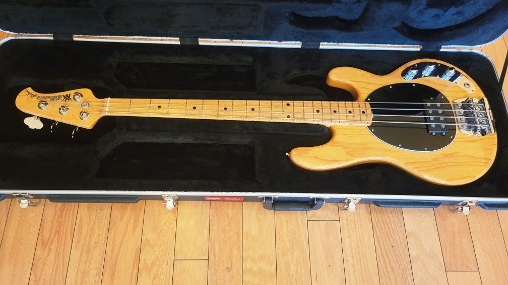 Ernie Ball Stingray Classic 4 String Bass Guitar