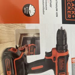 Black And Decker 12 V Drill 