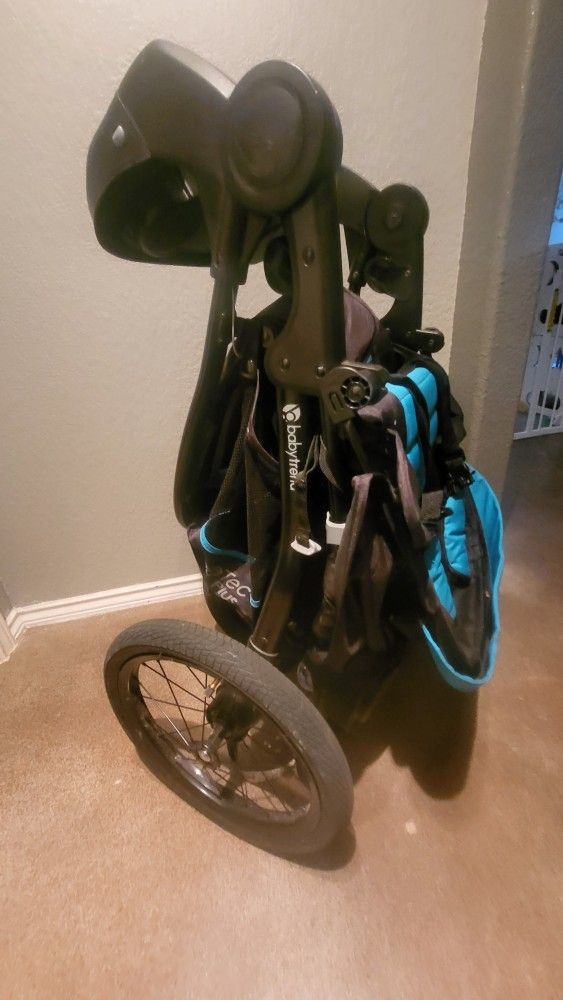 Lightweight Jogging Stroller