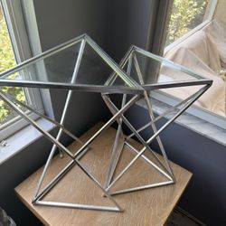 Modern Glass Tables 