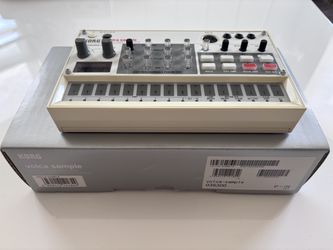 Korg Volca Sample - Digital Sample Sequencer