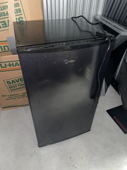 Mini Fridge