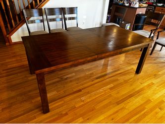 Solid Wood Walnut Dining Room set - table + 6 chairs