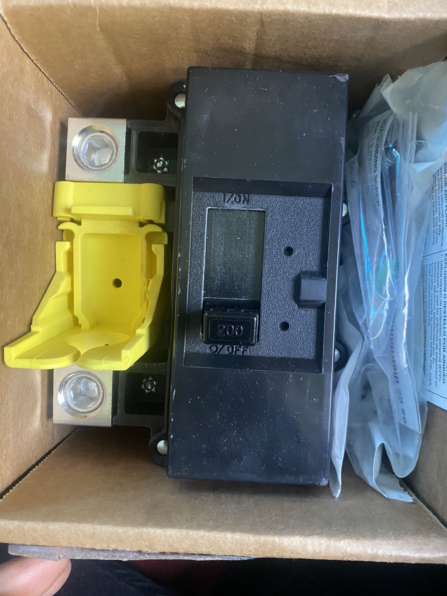 QOM2200VH QTY 1 Circuit Breaker