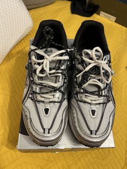 ASICS Andersson bell Size 10.5