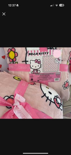 Hello Kitty Blanket