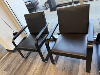 Black Leather Armchairs – Set of 2