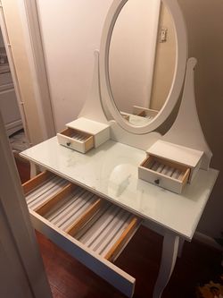 White Vanity Desk