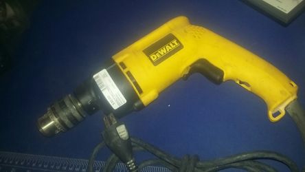 DeWalt VSR hammer drill, dw511 model