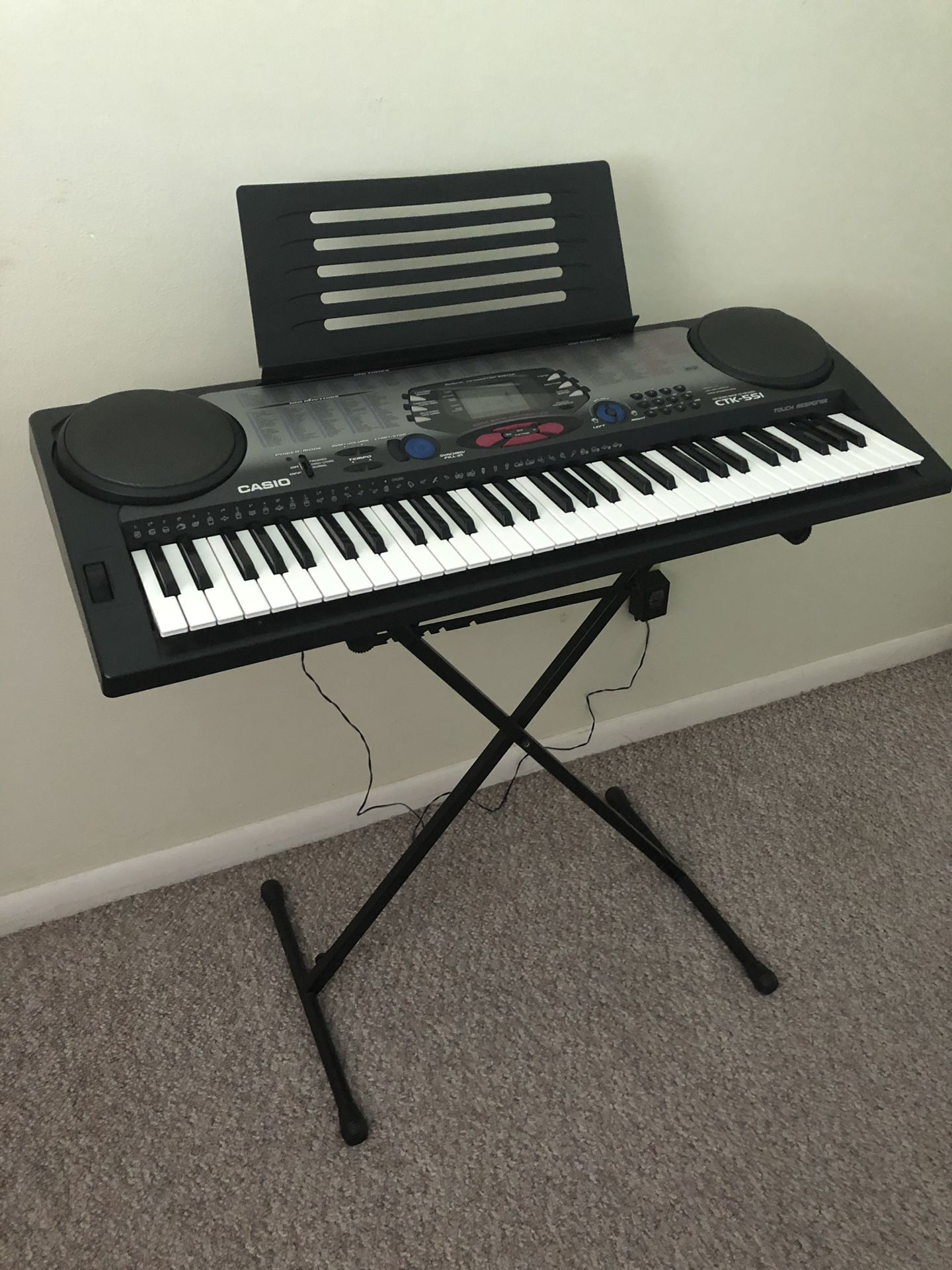 CASIO CTK-551 Touch Response Song Bank Keyboard Piano
