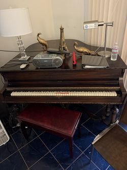 Antique piano