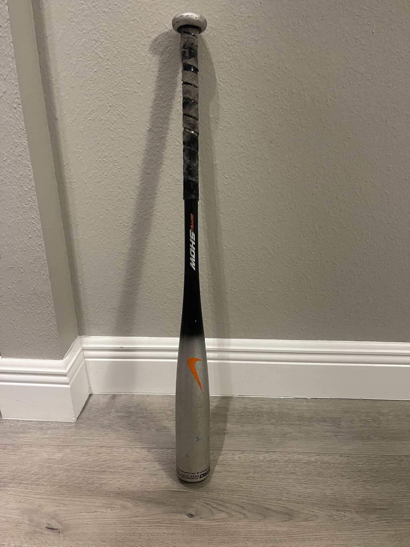 NIKE AERO SHOW BASEBALL BAT - 28” (-12.5), 2-1/4” Barrel