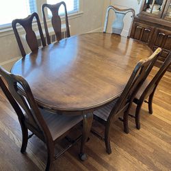 Dining Room Table & Six Chairs