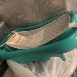 Baby Bath Hardly Used