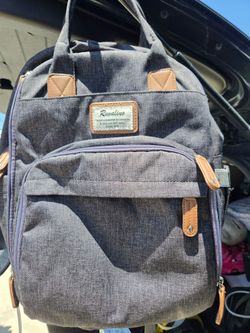 Baby to-go bag