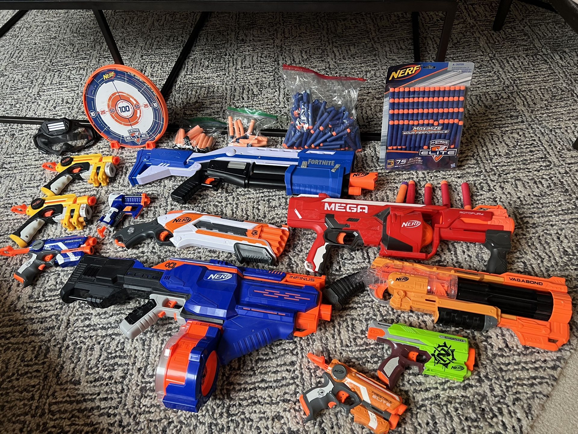 11 NERF Guns!!! Huge Lot! Tons Of Ammo!