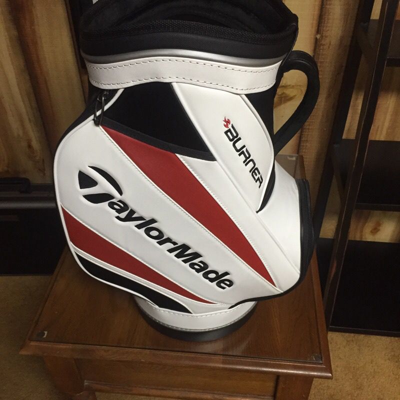 Taylormade den caddy for Sale in Kenosha, WI - OfferUp