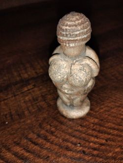 1859 Venus Statue Fertility Statue
