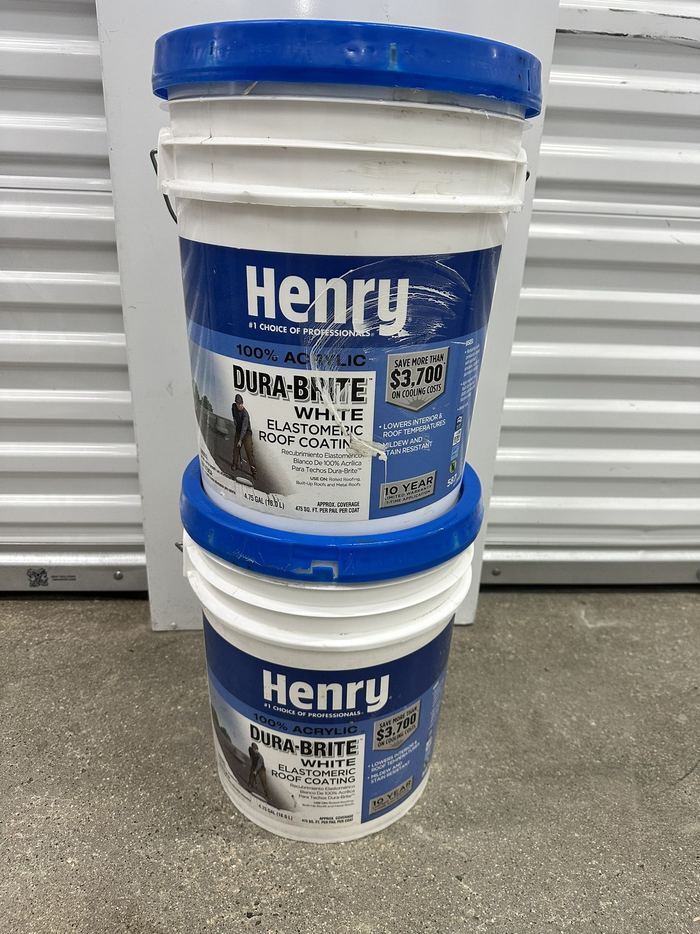 Henry’s 587 Dura-Brite White 100% Acrylic Elastomeric Reflective Roof Coating 4.75 gal. (949) Henry
