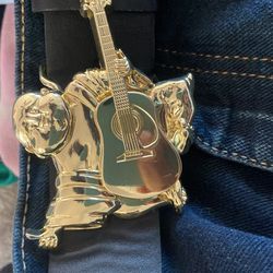 True religion, leather belt with gold belt buckle