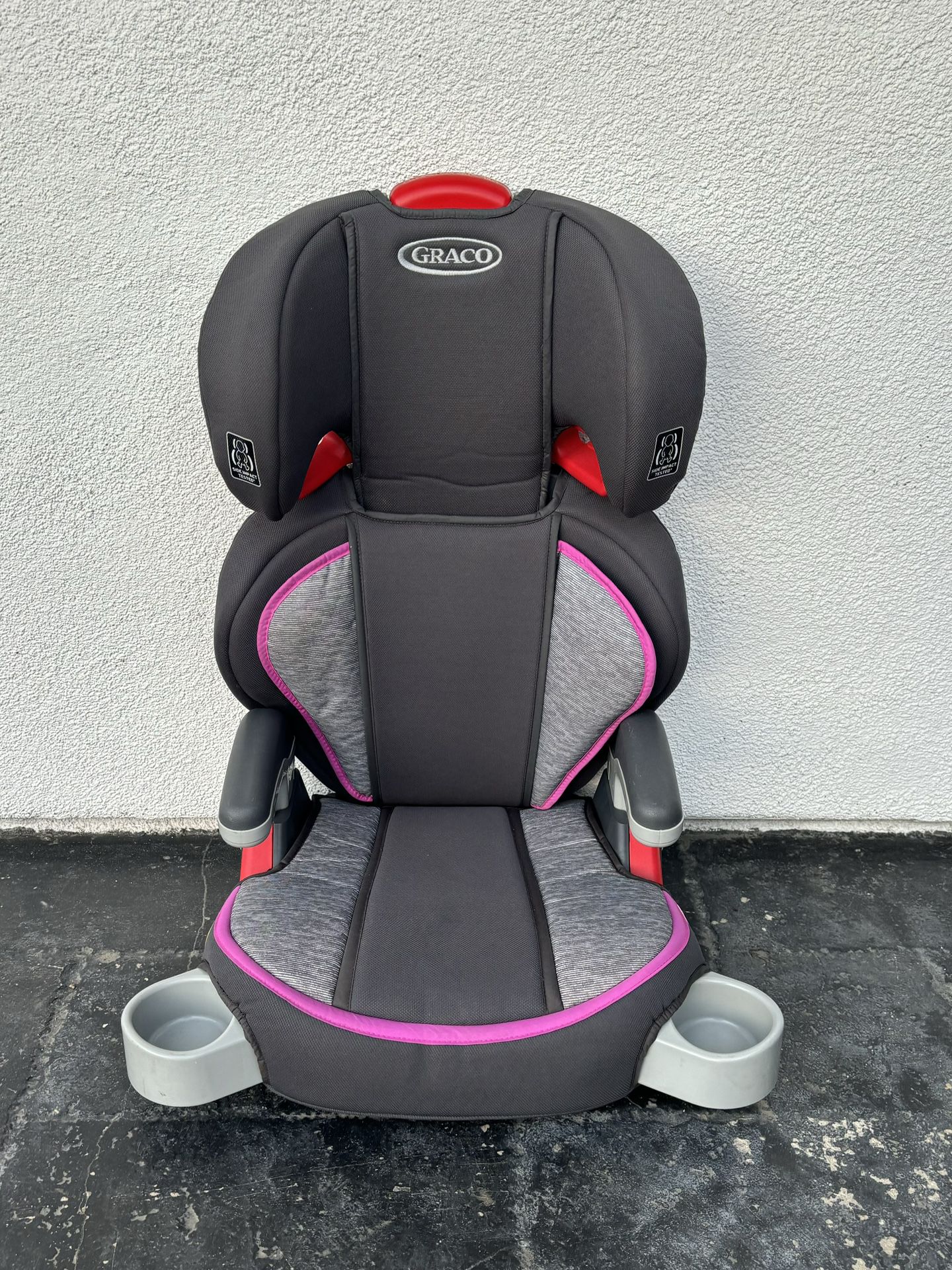 PRACTICALLY NEW GRACO HIGH BACK TURBO BOOSTER SEAT!!