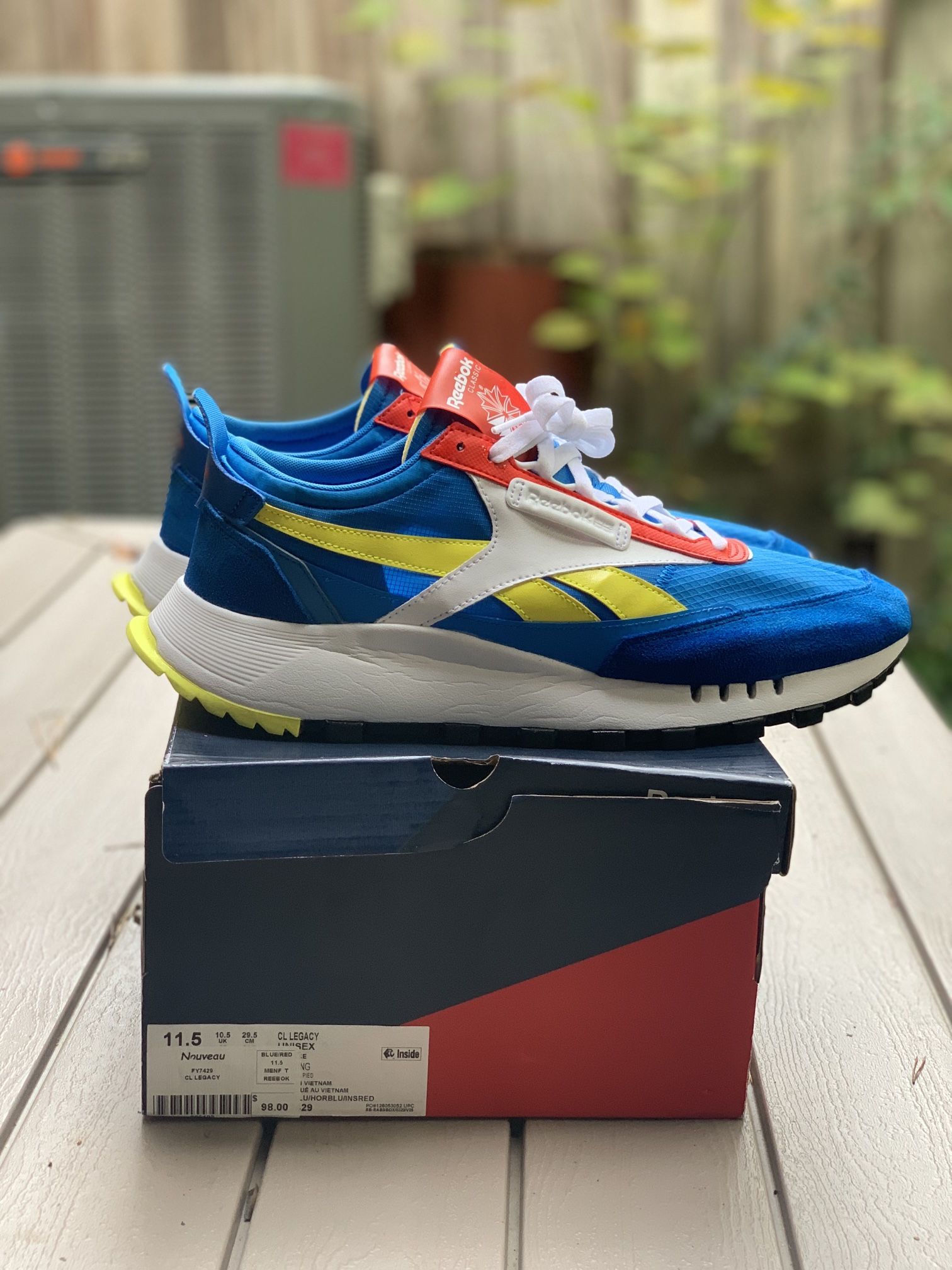 CL Legacy Reebok Size 11.5