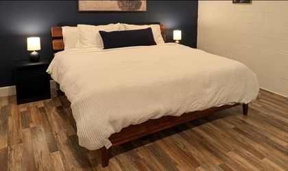 🚚 Moving Sale – Everything Must Go! Bedroom Sets, TV, Sofa & More!