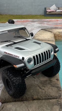 Axial SCX6 Jeep JLU Wrangler 1/6 – Near Mint – $895 OBO