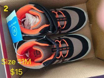 Kids shoses with zipper
