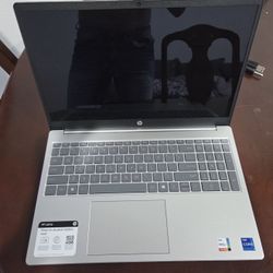 Laptop hp silver 