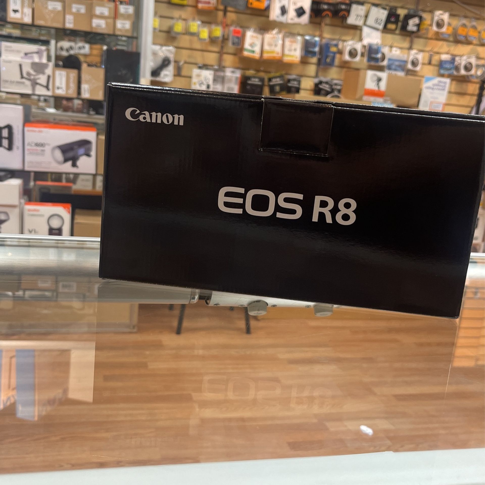 Canon EOS R8 Body Only