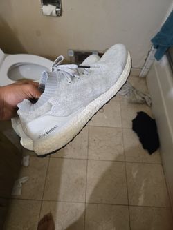Uncaged Ultraboosts