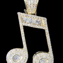 10k 0.60 Diamond Beam Music Note
