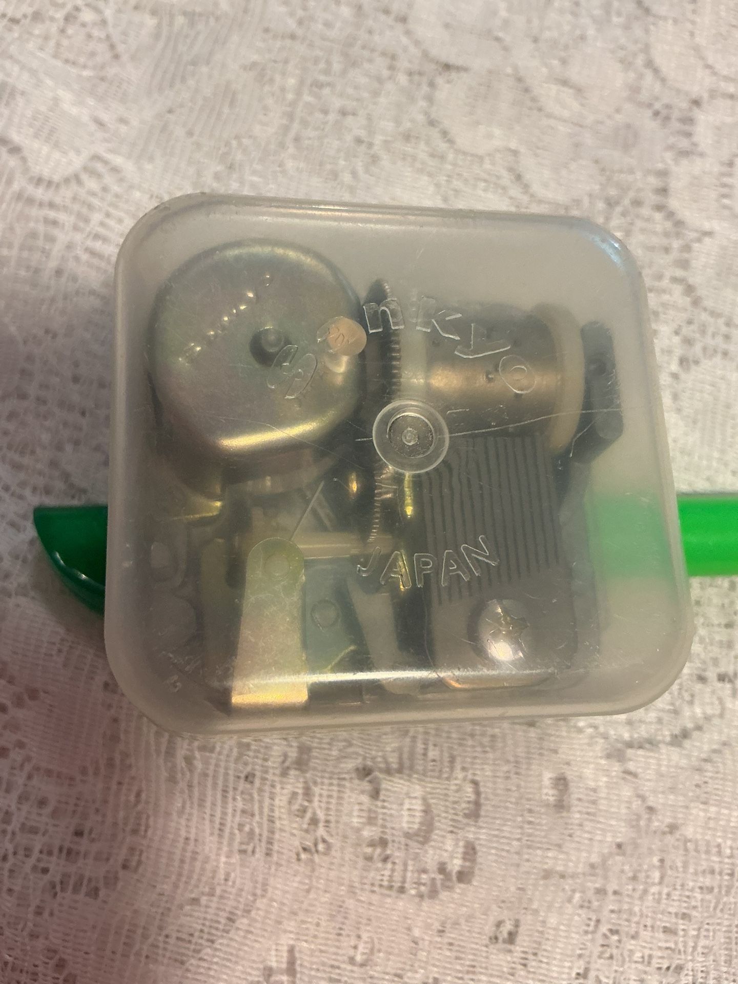 SANKYO JAPAN WORKING MUSIC BOX - $5