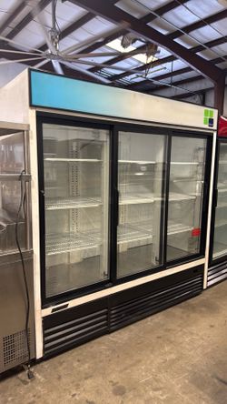 Commercial Refrigerator