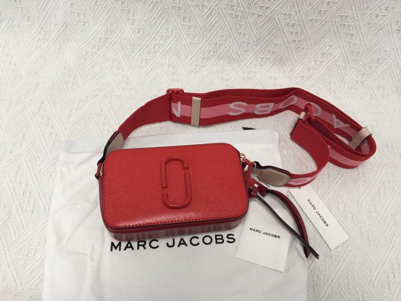 Marc Jacobs Snapshot Crossbody Bag Sandcastle Red Multi