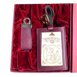 HONG KONG DISNEYLAND HOTEL Disney Luggage Tag Room Key Keychain USB Flash Drive