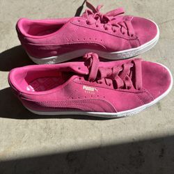 Women’s Pumas 