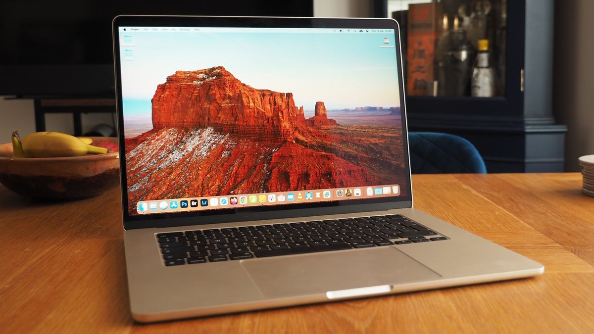 Macbook Air 15 Inch For Sale