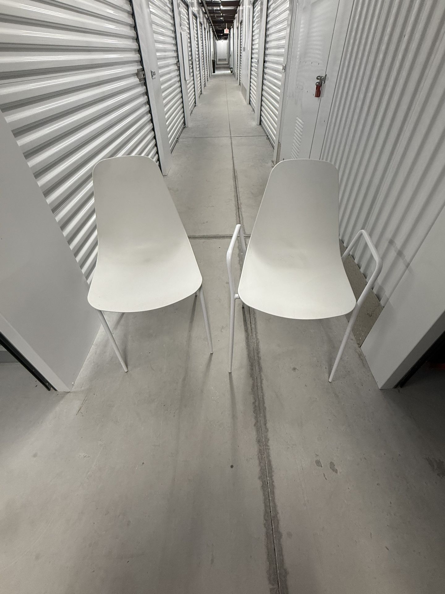 Article 6 white chairs - indoor or outdoor