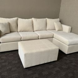 Cream Sectional Couch And Ottoman 