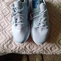 Avia Walking Shoes New 