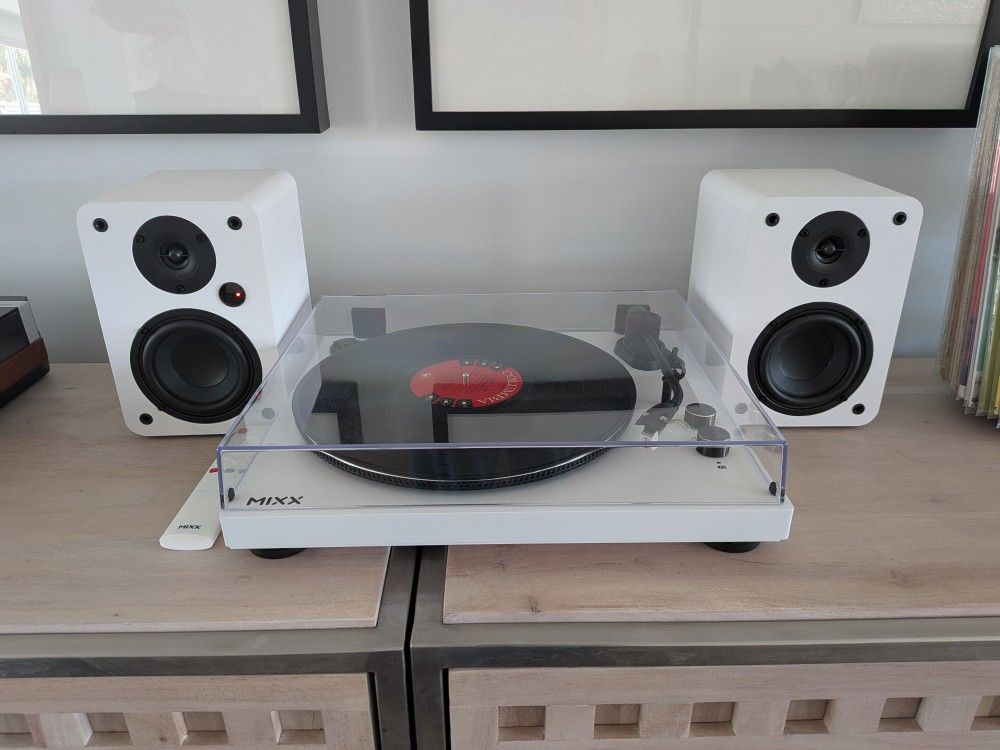 MIXX White Analog System 5 Bluetooth RCA Turntable Record Player w/50 Watt RMS Wireless Speakers & AT3600L Cartridge