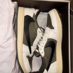 BRAND NEW TRAVIS SCOTT X JORDAN OLIVES