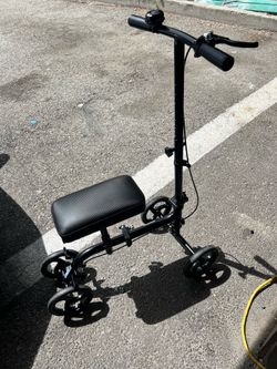 Knee scooter